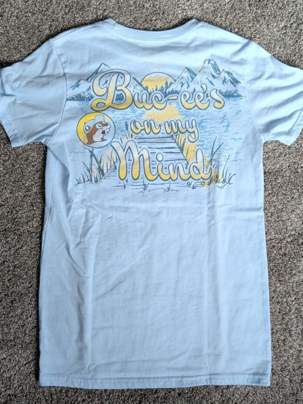 Buc-ee's "On my Mind" Sky Blue Size Small Short Sleeve Double-Sided Shirt